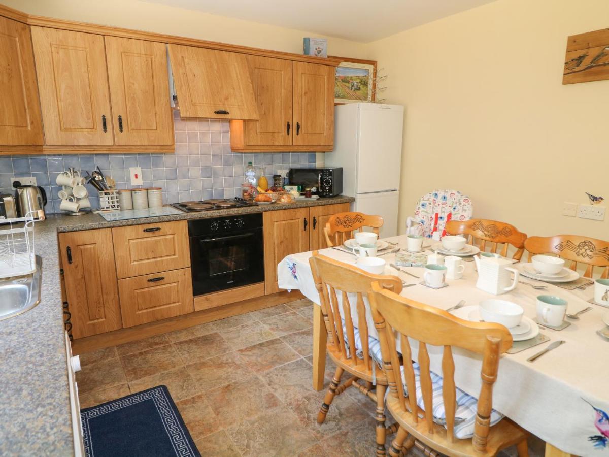 Slieve Gallion Cottage แมกเฮอราเฟลท์ ภายนอก รูปภาพ