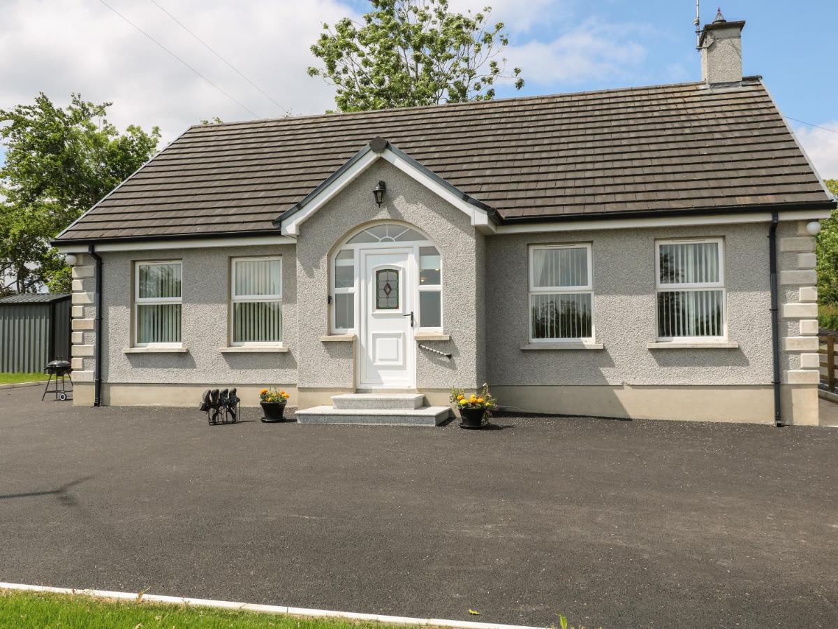 Slieve Gallion Cottage แมกเฮอราเฟลท์ ภายนอก รูปภาพ