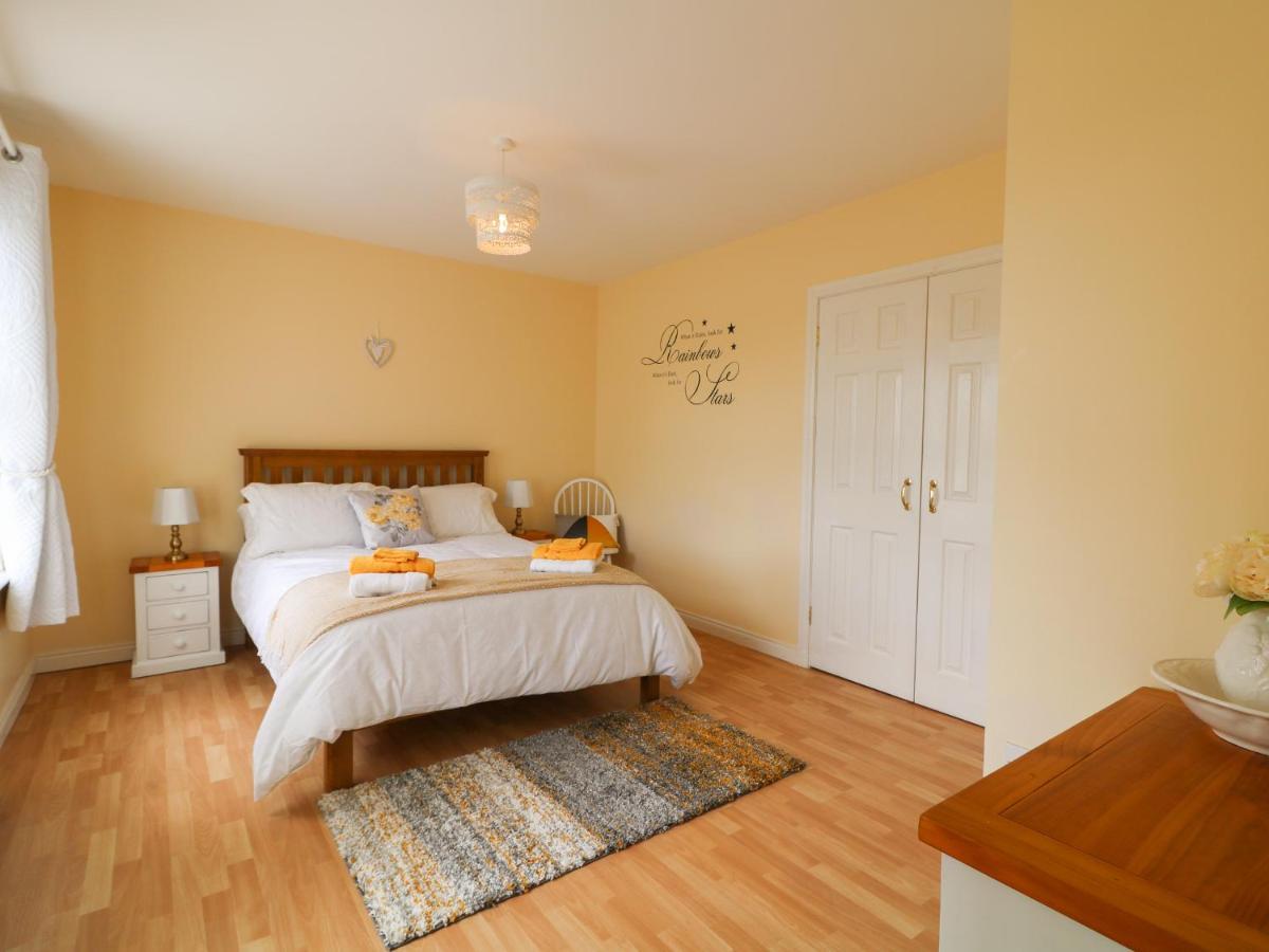 Slieve Gallion Cottage แมกเฮอราเฟลท์ ภายนอก รูปภาพ